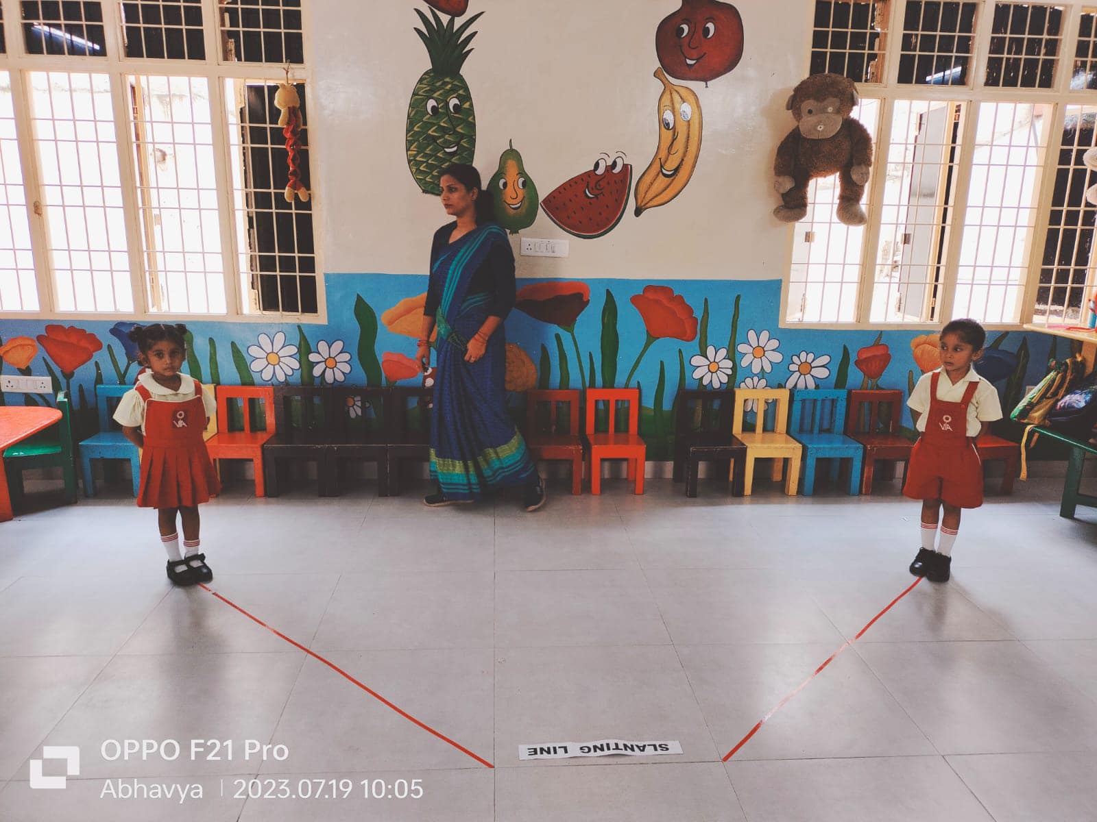 ACTIVITY BASES LEANING WORKSHOP OF TINY TOTS