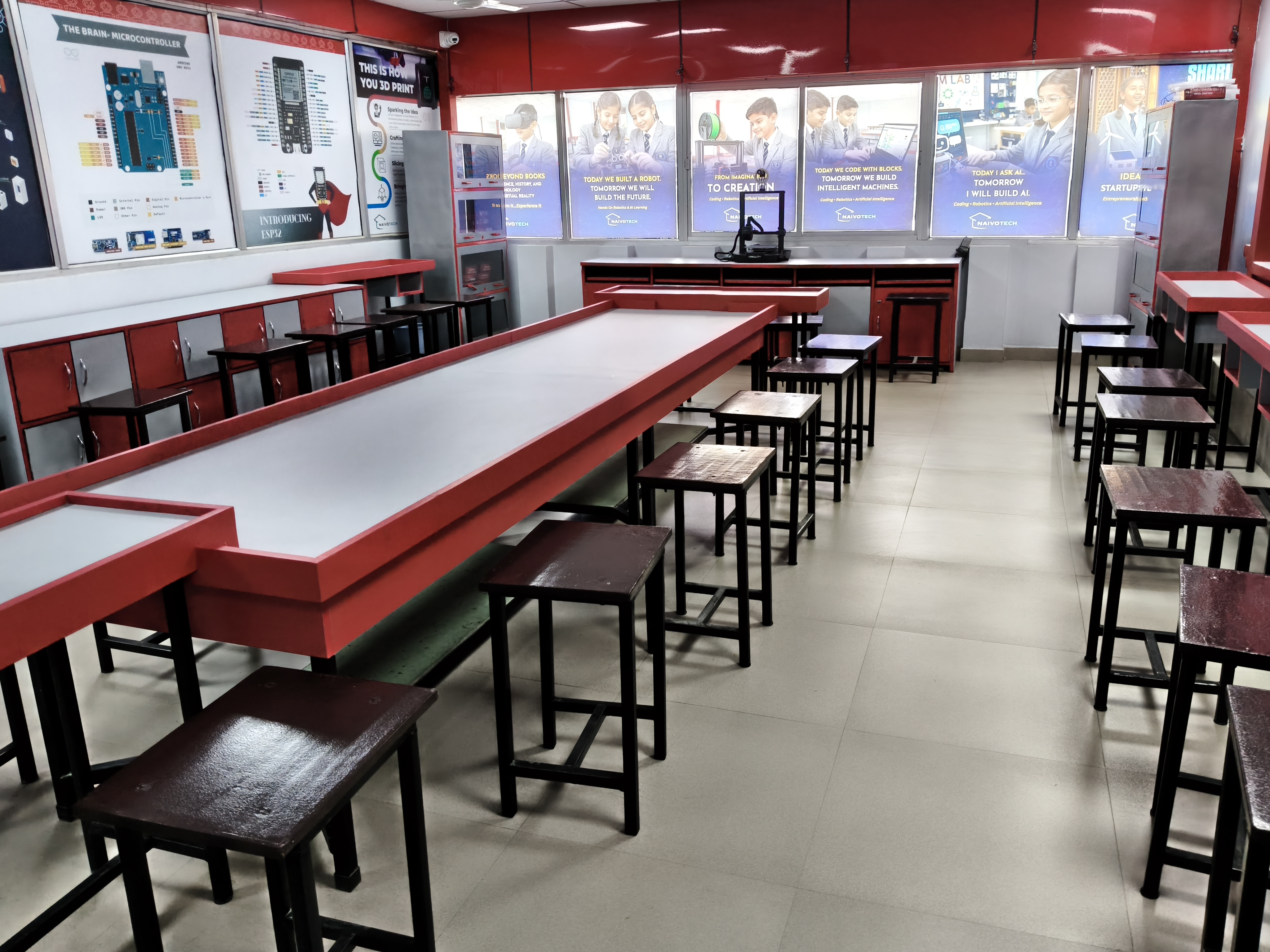AI, ROBOTICS AND STEM LAB