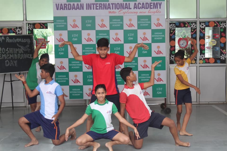Save Water Awareness Programme by Jaipuria Kanpur Rd. Students at VIA