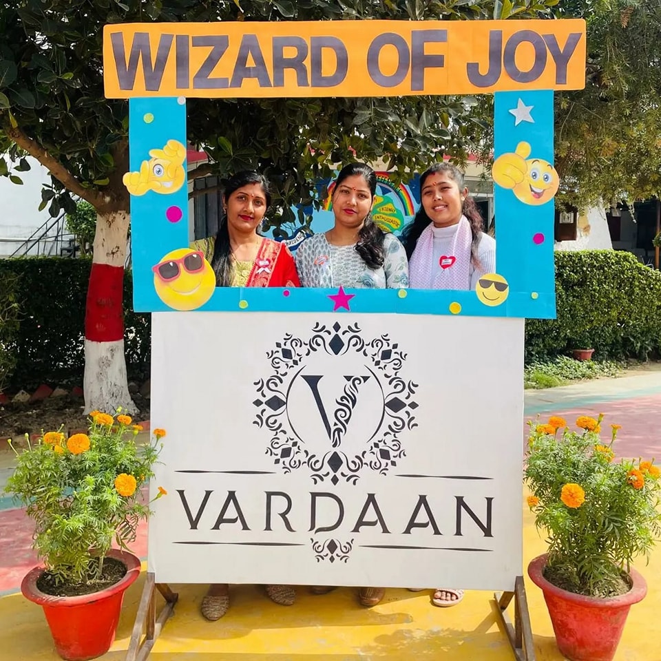 WIZARD OF JOY (FUN ACTIVITIES FOR PARENTS AND KIDS)